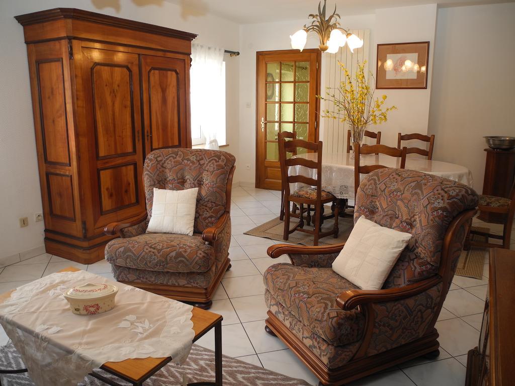 Au Pied Du Chateau Lichtenberg Номер фото